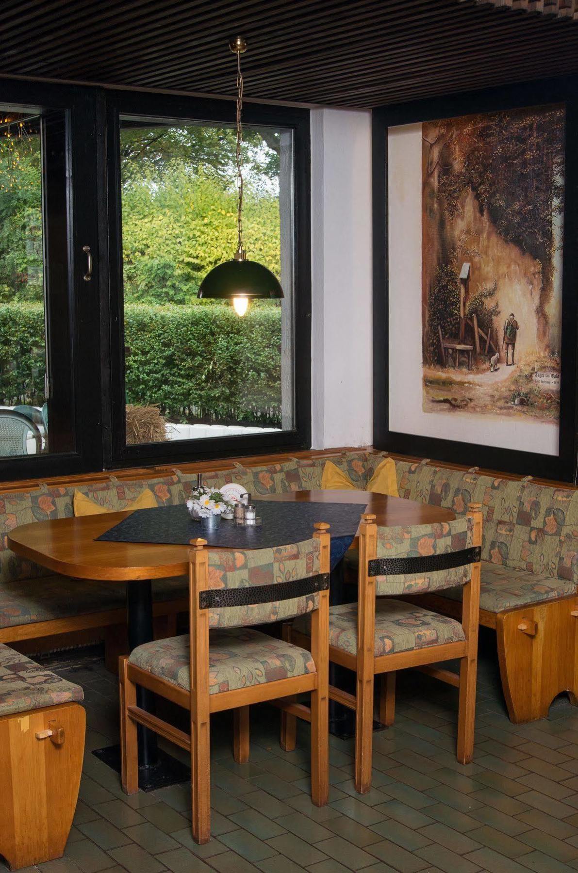 Landhotel Westerwald Ehlscheid Exterior photo